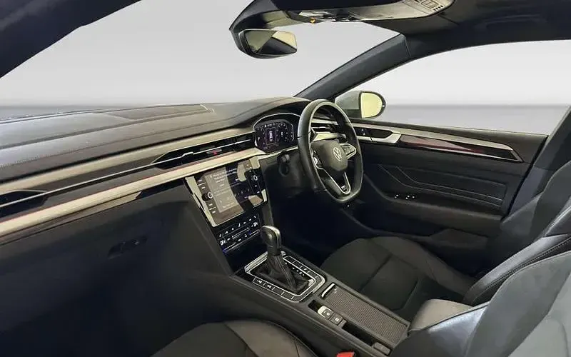 Used VW Arteon R-line 190 HP (139 kW) 2022 Silver Estate