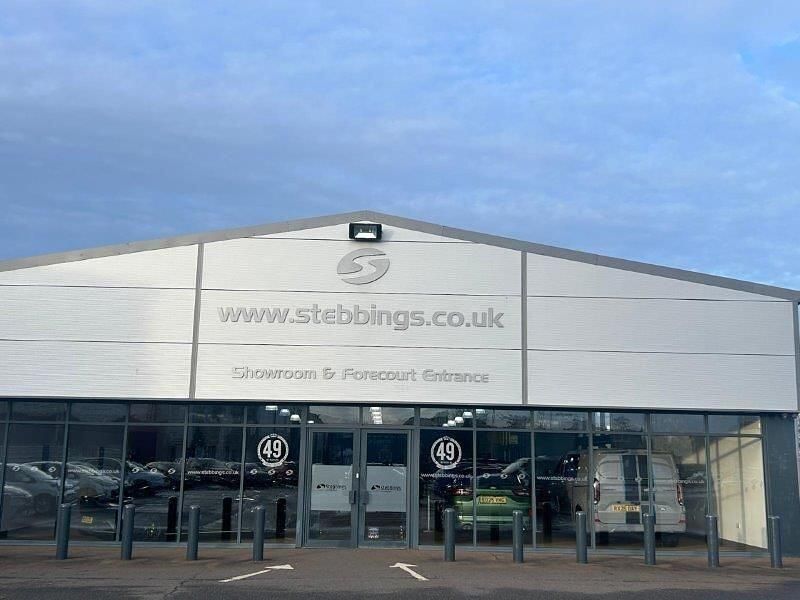 Used Ford Transit S 130 HP (95 kW) 2022 White Van