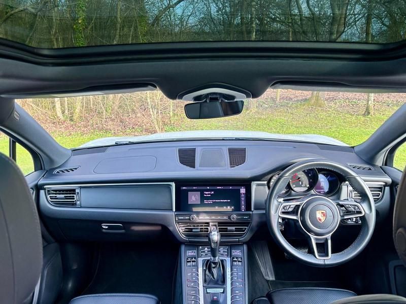 Used Porsche Macan 2019 White SUV