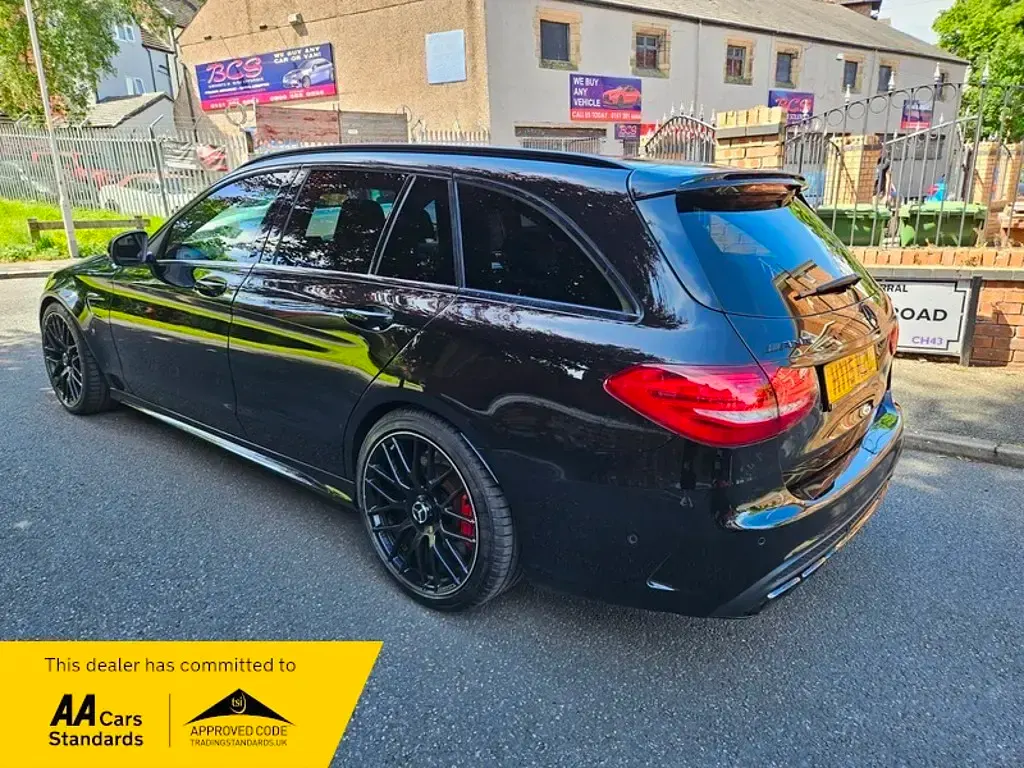 Used Mercedes C63S AMG Premium 503 HP (369 kW) 2015 Black Estate