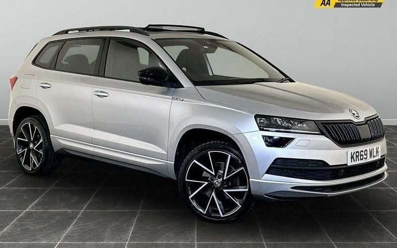 Used 2022 Skoda Karoq SportLine SUV | £15,395 (Super price) - Image 1/2