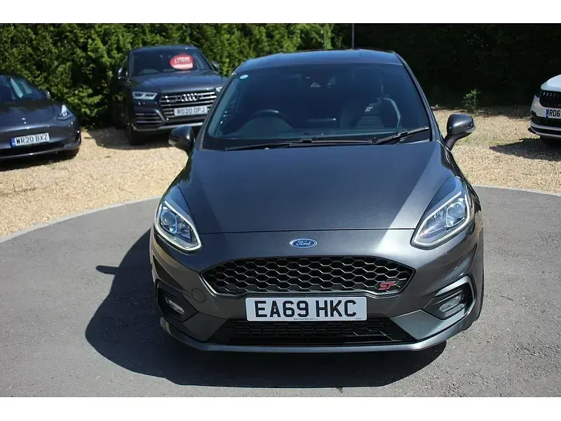 Used Ford Fiesta ST 200 HP (147 kW) 2019 Magnetic grey metallic Hatchback