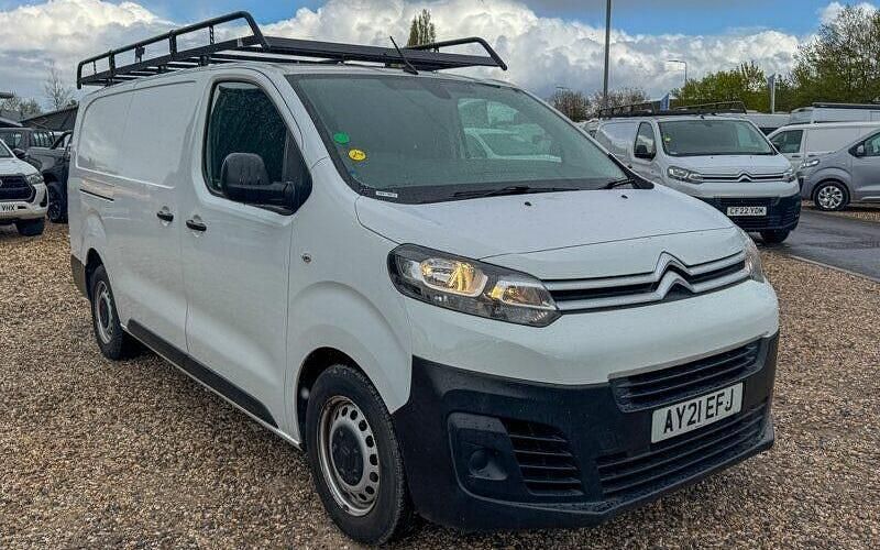 Used Citroën Dispatch 101 HP (74 kW) 2020 White MPV