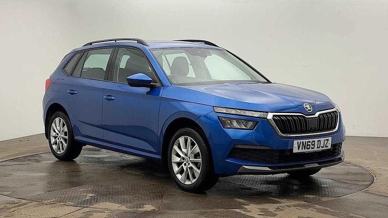 Used Skoda Kamiq SE 115 HP (84 kW) 2019 Race blue metallic SUV