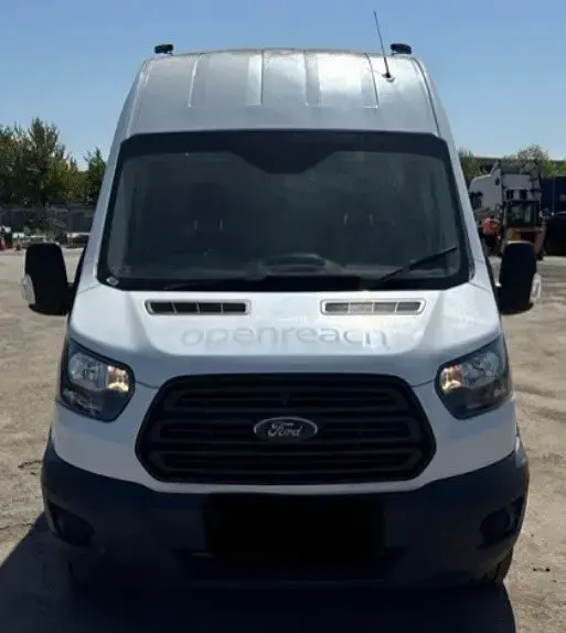 Usado Ford Transit 130 HP (95 kW) 2018 Branco Van
