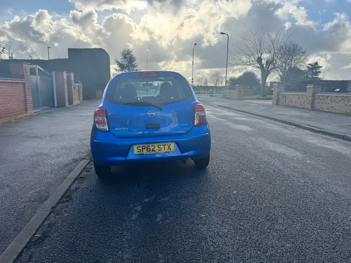 Used Nissan Micra Visia 98 HP (72 kW) 2012 Blue Hatchback
