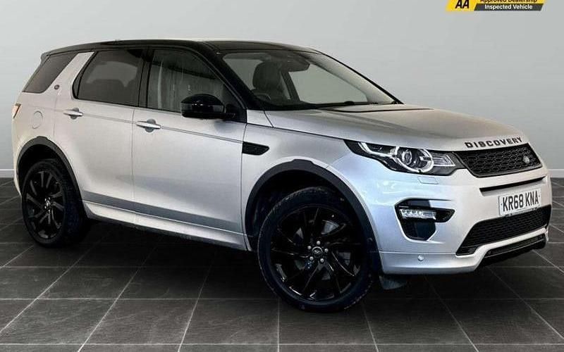 Silver Used 2018 Land Rover Discovery Sport HSE Dynamic SUV | £18,995 (Expensive) - Image 1/2