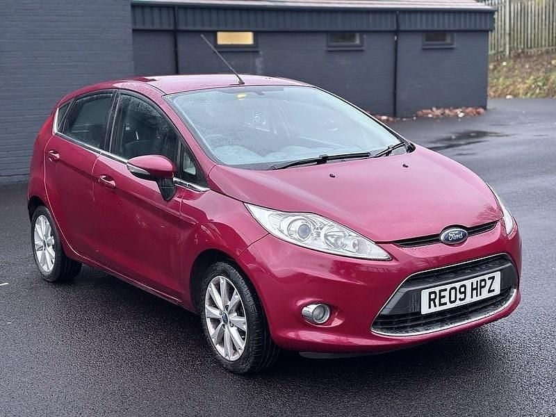 Used Ford Fiesta Zetec 2009 Red Hatchback
