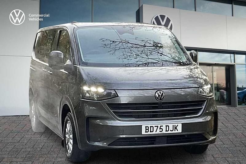 Begagnad VW Transporter Pro 2025 Grå Van