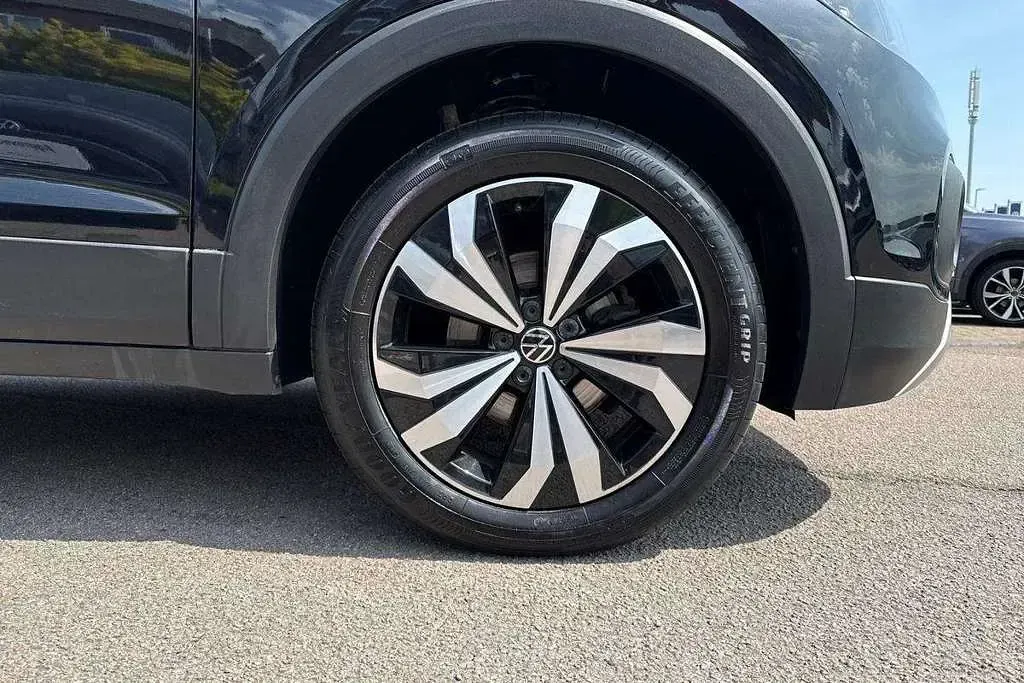 Used VW T-Cross SE 95 HP (69 kW) 2021 Black SUV