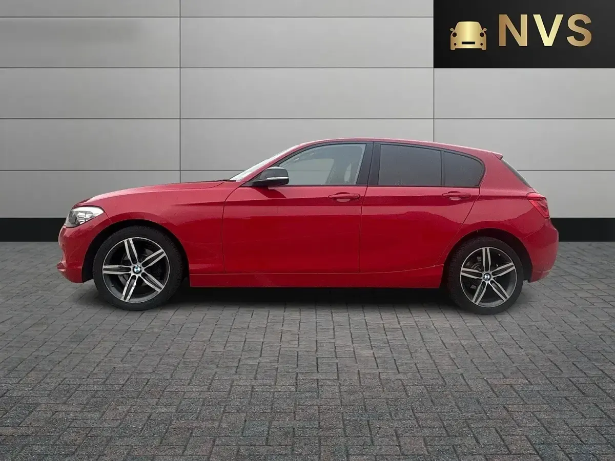 Used BMW 116 Sport Line 2015 Red Hatchback
