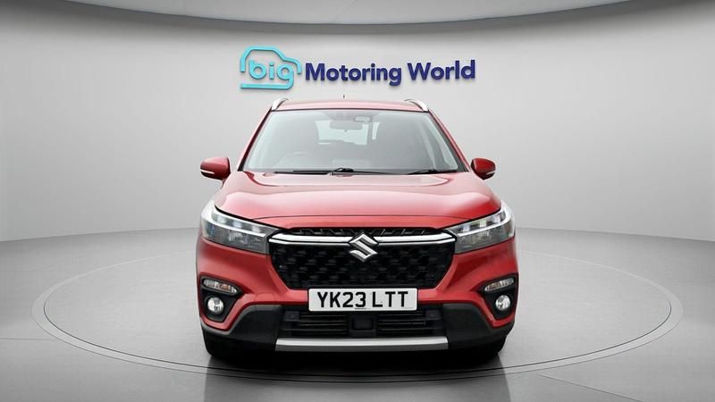 Used Suzuki SX4 S-Cross 129 HP (94 kW) 2023 Red SUV
