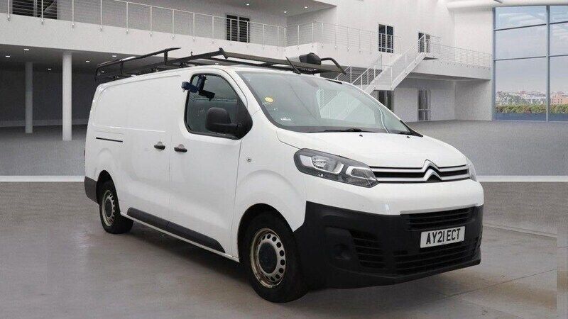 White Used 2021 Citroën Dispatch MPV | £8,990 (Good price) - Image 1/4