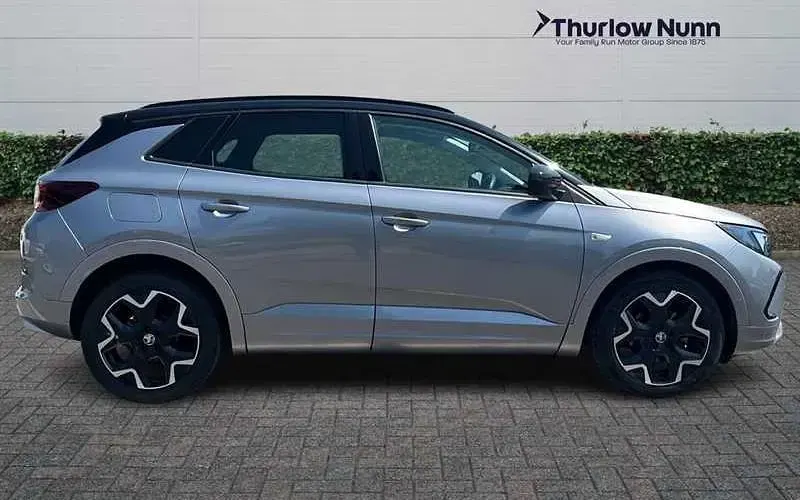 Used Vauxhall Grandland X Ultimate 131 HP (96 kW) 2023 Grey SUV