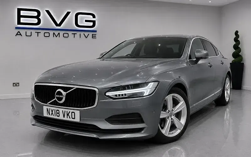 Used Volvo S90 Momentum 190 HP (139 kW) 2018 Sedan