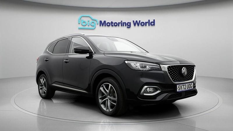 Used MG HS Exclusive 162 HP (119 kW) 2022 Black SUV