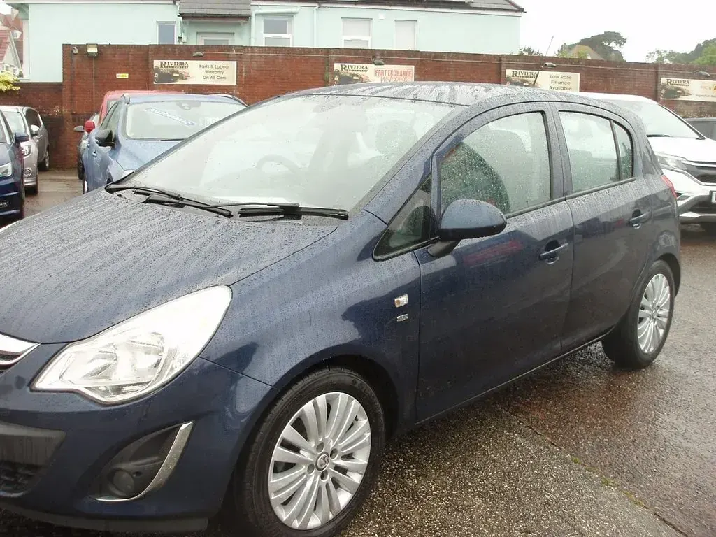 Used Vauxhall Corsa 100 HP (73 kW) 2011 Blue Hatchback