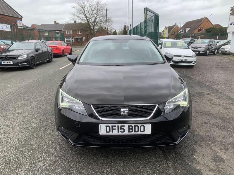 Used Seat Leon SE 110 HP (80 kW) 2015 Black Hatchback