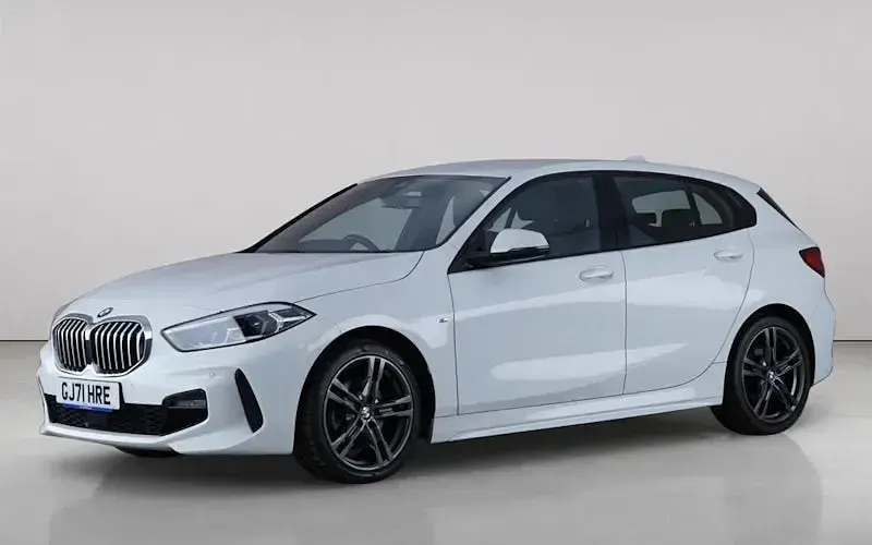 Used BMW 118 M Sport 136 HP (100 kW) 2021 White Hatchback
