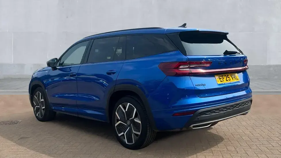 Used Skoda Kodiaq SportLine 150 HP (110 kW) 2025 Blue SUV