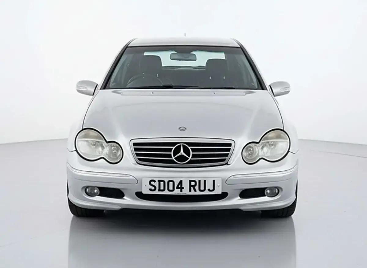 Used Mercedes C180 SE 2004 Silver Coupe