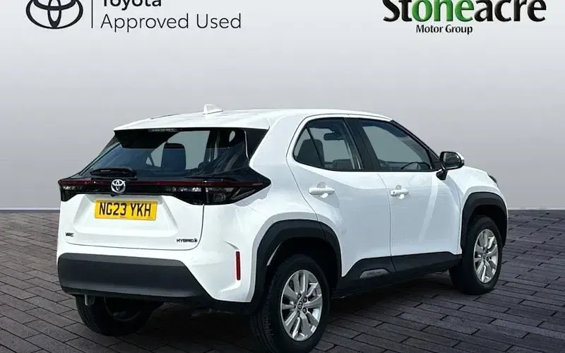 Used Toyota Yaris Hybrid 116 HP (85 kW) 2026 Estate
