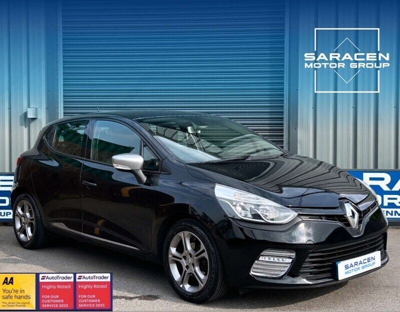 Black Used 2016 Renault Clio IV Dynamique Hatchback | £4,295 (Fair price) - Image 1/3