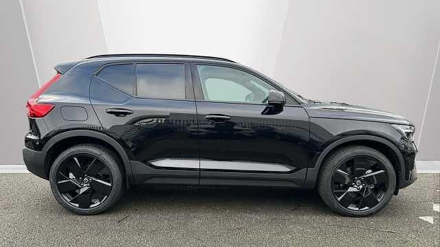 Used Volvo XC40 Plus 194 HP (142 kW) 2026 SUV