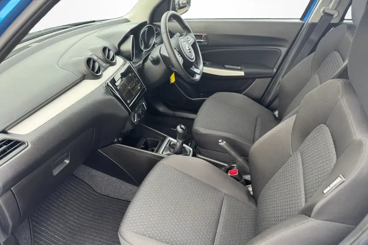 Usado Suzuki Swift SZ-L 83 HP (61 kW) 2023 Azul Citadino