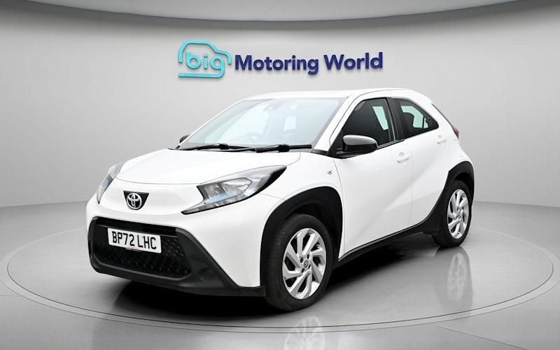 Used Toyota Aygo X PURE 72 HP (52 kW) 2025 SUV