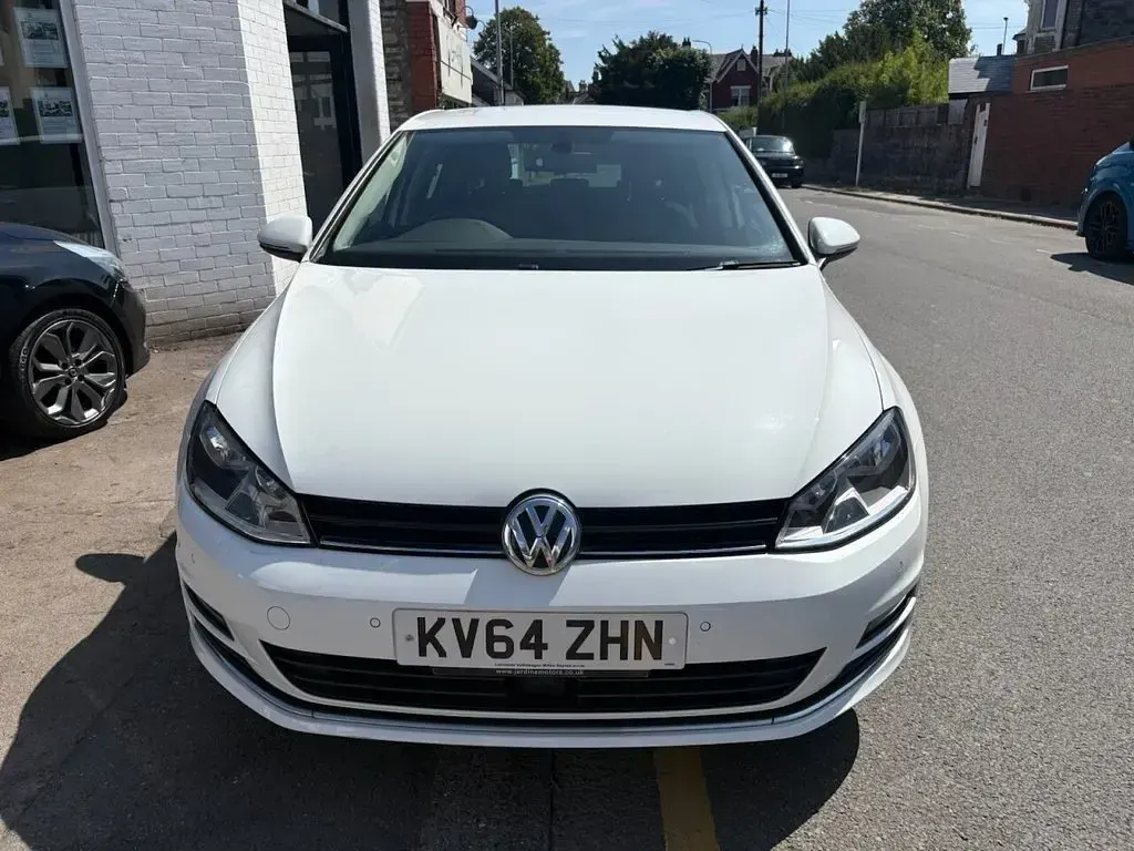 Used VW Golf VII GT 150 HP (110 kW) 2015 White Hatchback