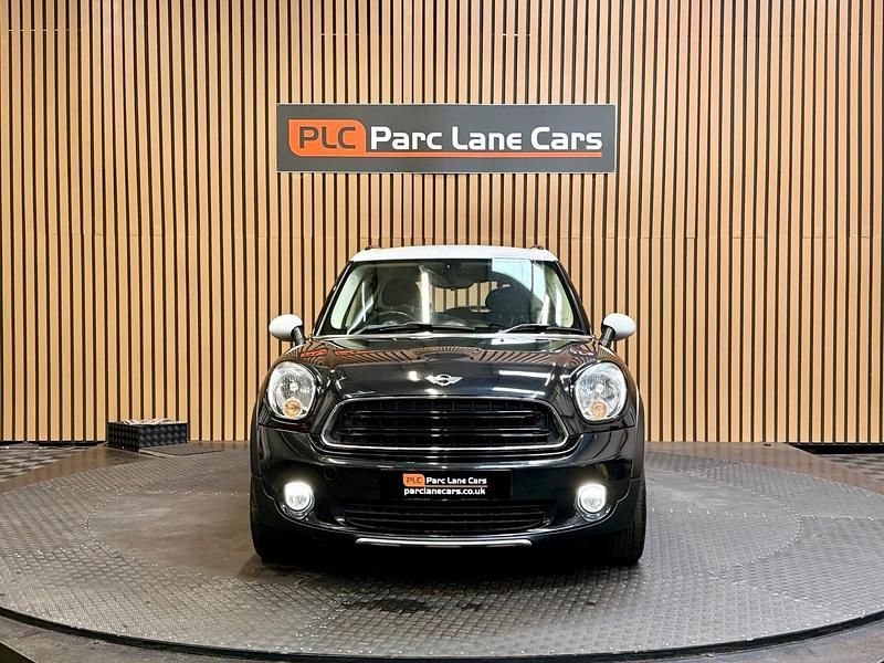 Used Mini Cooper D Countryman 112 HP (82 kW) 2014 Black SUV