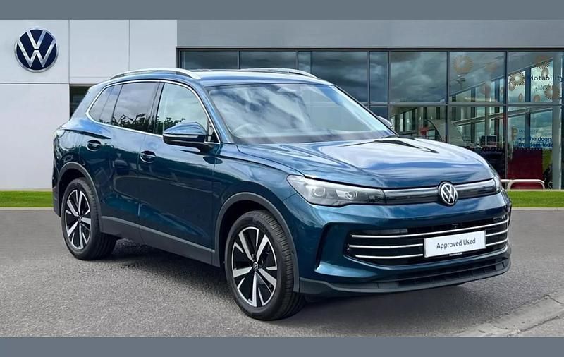 Blue Used 2024 VW Tiguan Elegance SUV | £32,720 (A bit pricey) - Image 1/4