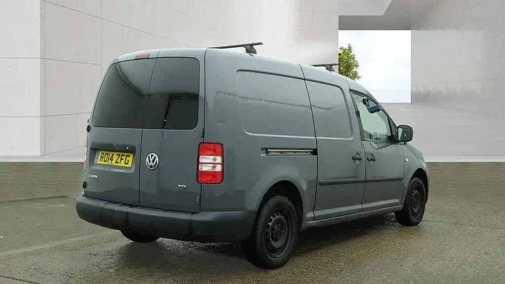 Used VW Caddy Startline 102 HP (75 kW) 2014 Grey MPV