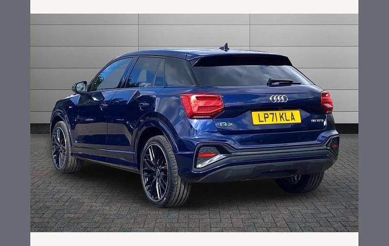 Used Audi Q2 Black Edition 150 HP (110 kW) 2022 Blue SUV