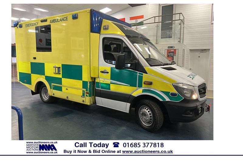 White Used 2015 Mercedes Sprinter Van | £6,860 (Expensive) - Image 1/4