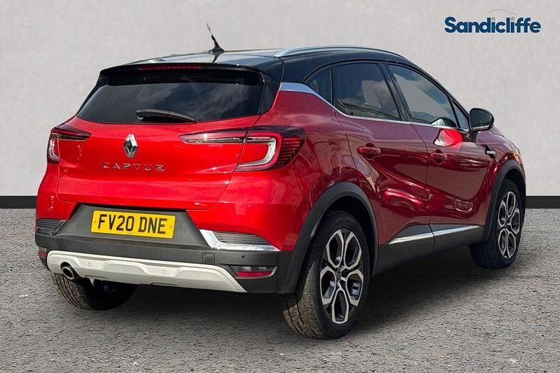 Used Renault Captur Bose Edition 130 HP (95 kW) 2020 Red/black SUV