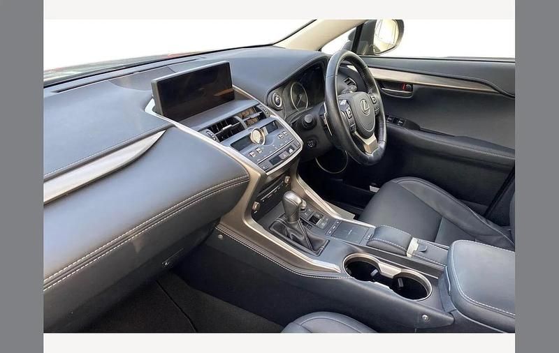 Used Lexus NX300h 197 HP (144 kW) 2021 Grey SUV