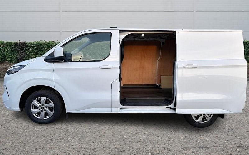 Used Ford Transit Custom Limited 136 HP (100 kW) 2024 Van