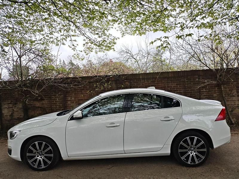 Used Volvo S60 R-Design 2015 White Sedan