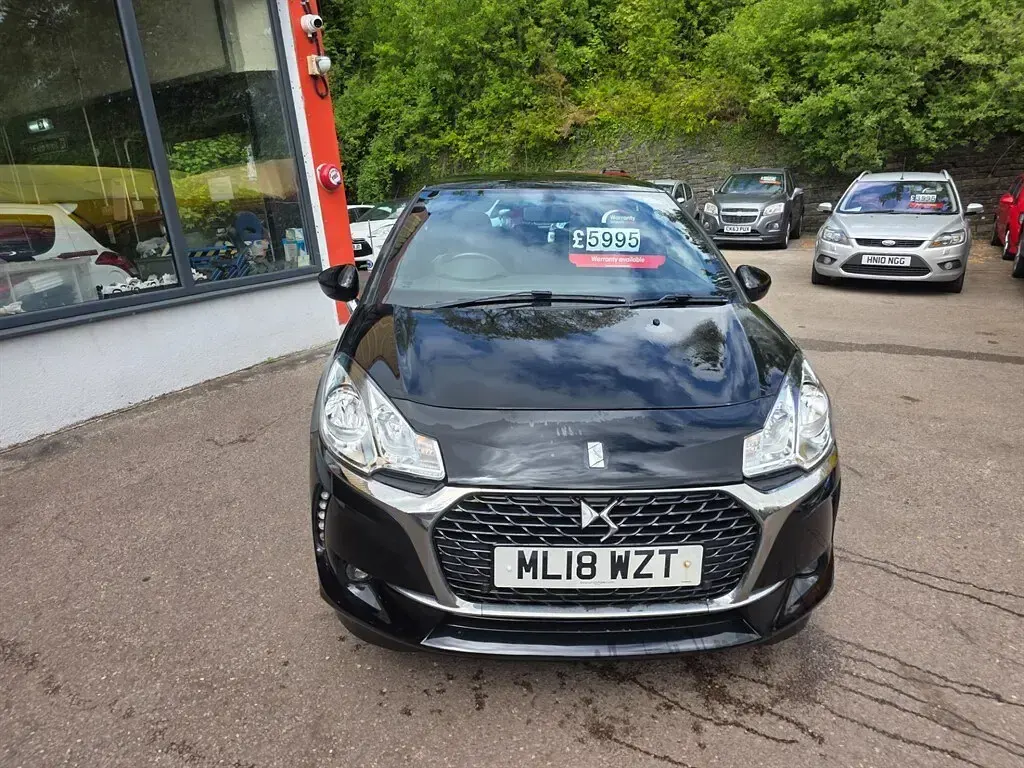 Used DS Automobiles DS3 Connected Chic 2018 Black Hatchback