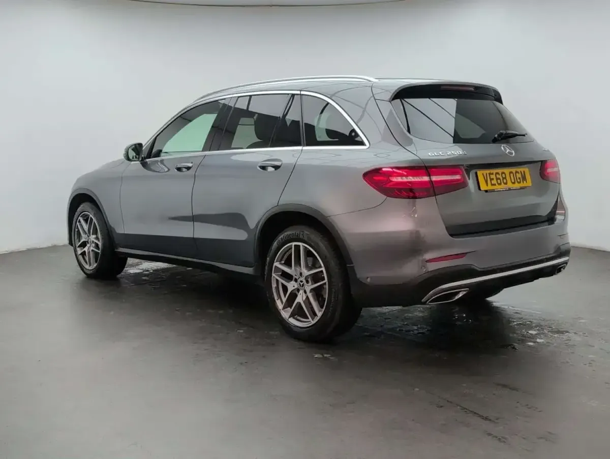 Usado Mercedes GLC250 AMG line 2019 Cinzento Carrinha