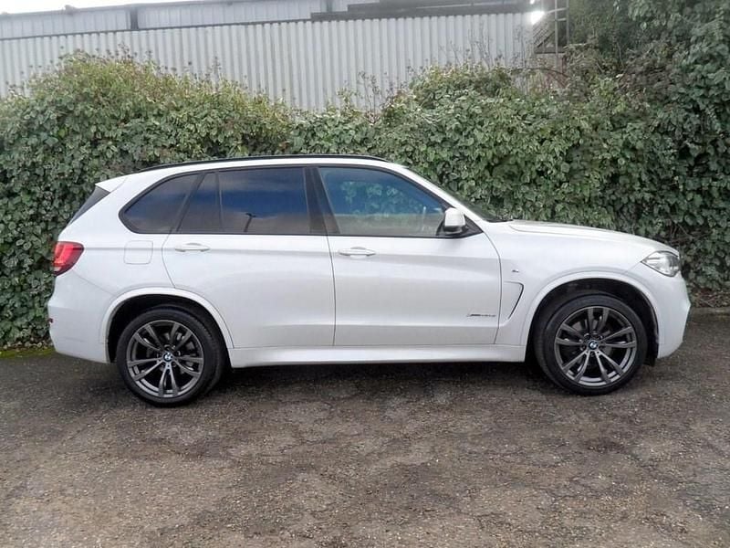 Used BMW X5 M Sport 258 HP (189 kW) 2016 White SUV