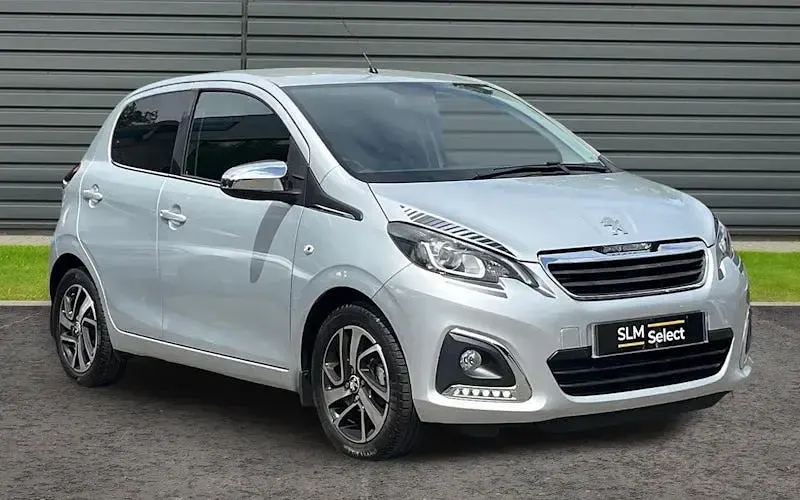 Used Peugeot 108 Collection 72 HP (52 kW) 2021 Hatchback