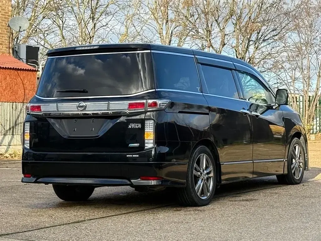 Used Nissan Elgrand S 2013 Black MPV