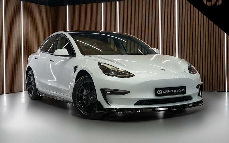 White Used 2022 Tesla Model 3 RWD Sedan | £18,695 (Fair price) - Image 1/4