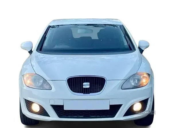 Used Seat Leon Copa 105 HP (77 kW) 2012 White Hatchback