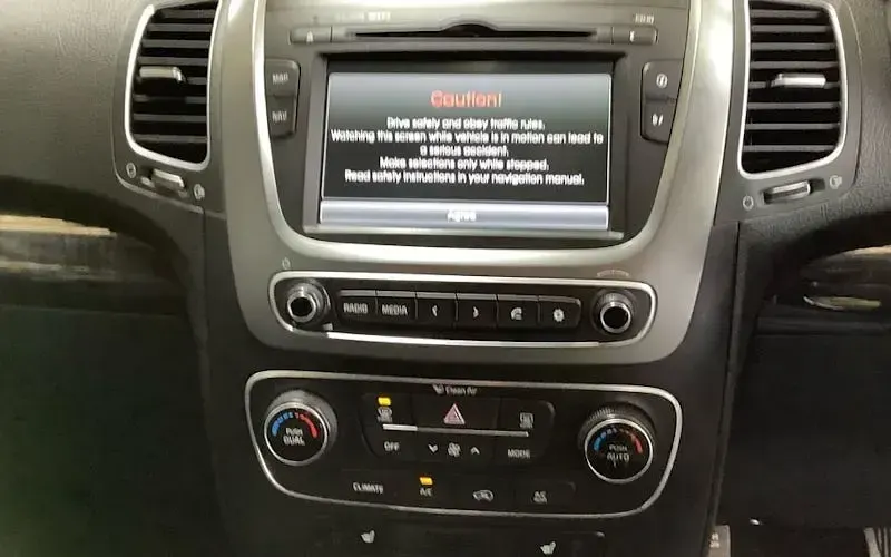 Used Kia Sorento 197 HP (144 kW) 2014 Black SUV