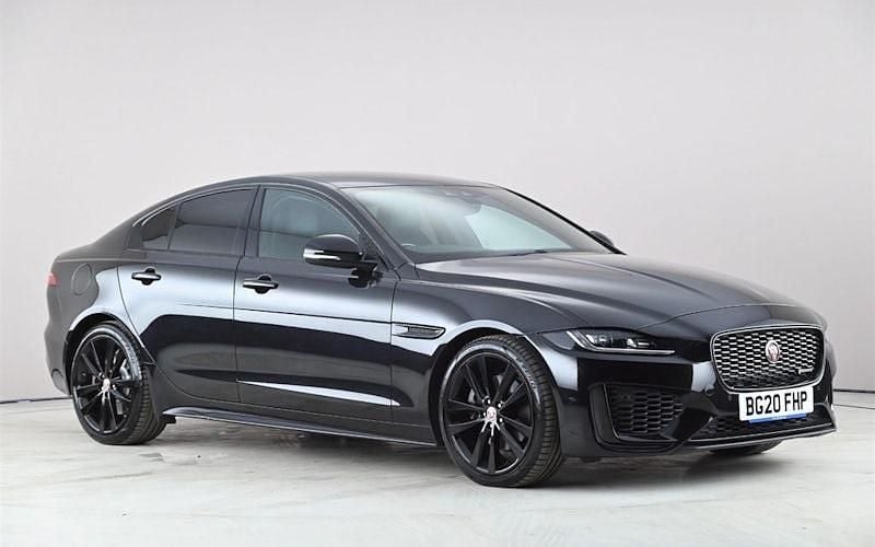 Usado Jaguar XE R-Dynamic 249 HP (183 kW) 2020 Sedan