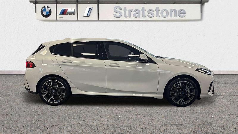 Used BMW 120 M Sport 168 HP (123 kW) 2025 White Hatchback
